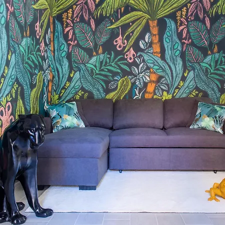 Tropical Boutique
